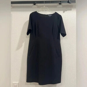 NWOT Lands End classic black dress. Scoop neck, slimming seams, sz 12P